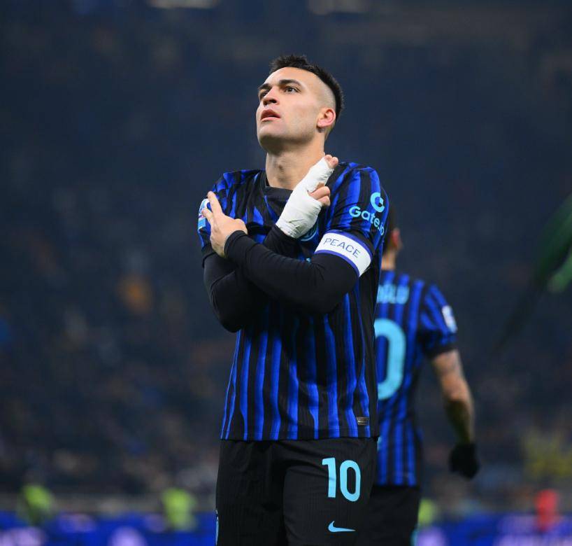 意甲领头羊易主！劳塔罗传射，国米3-1复仇博洛尼亚超AC米兰登顶